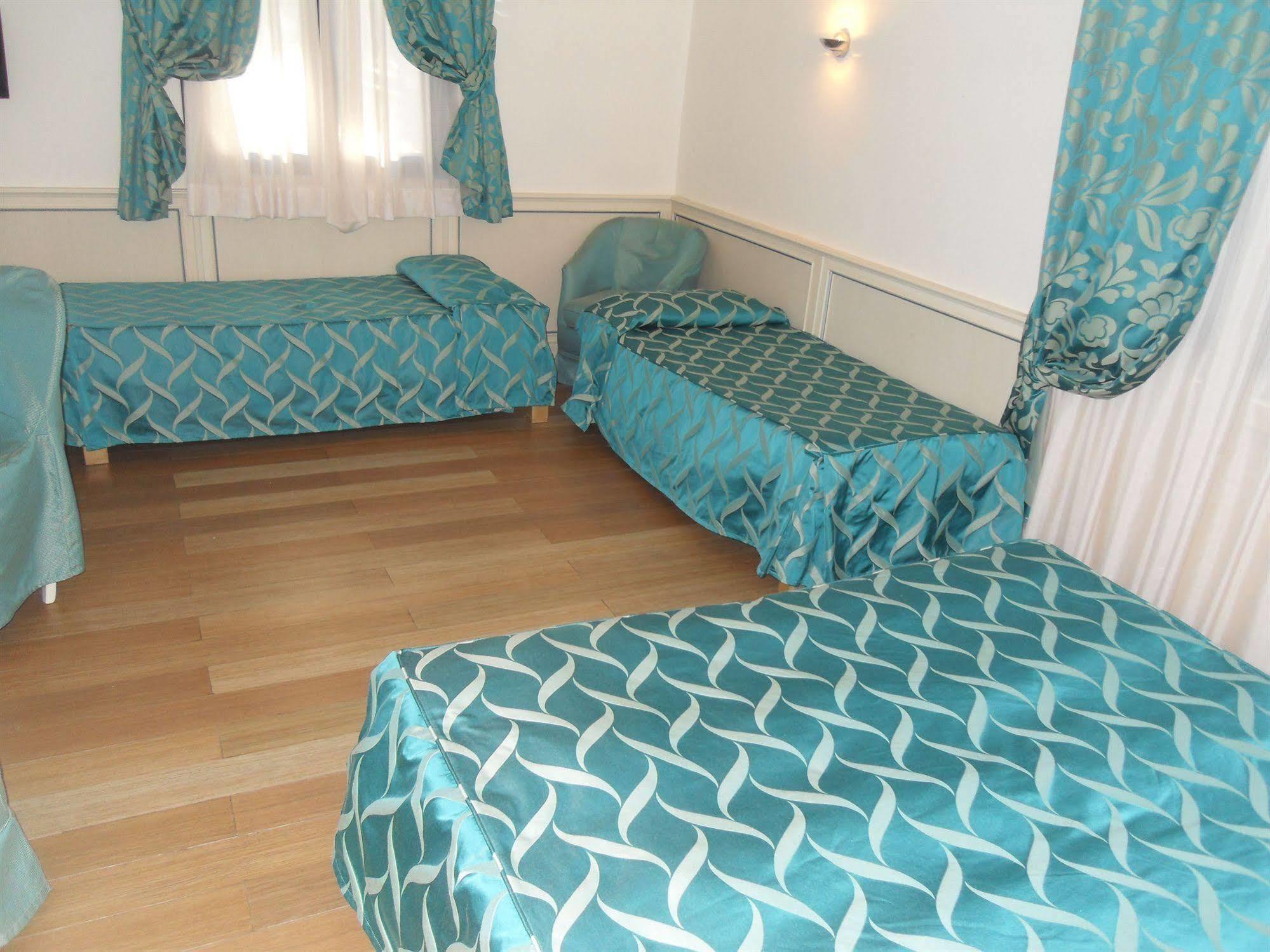 Mancini Park 4* Roma